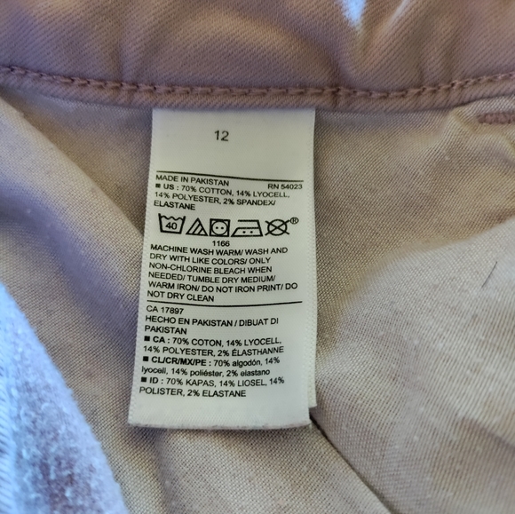 Lavender old navy warming jeans - Picture 5 of 10